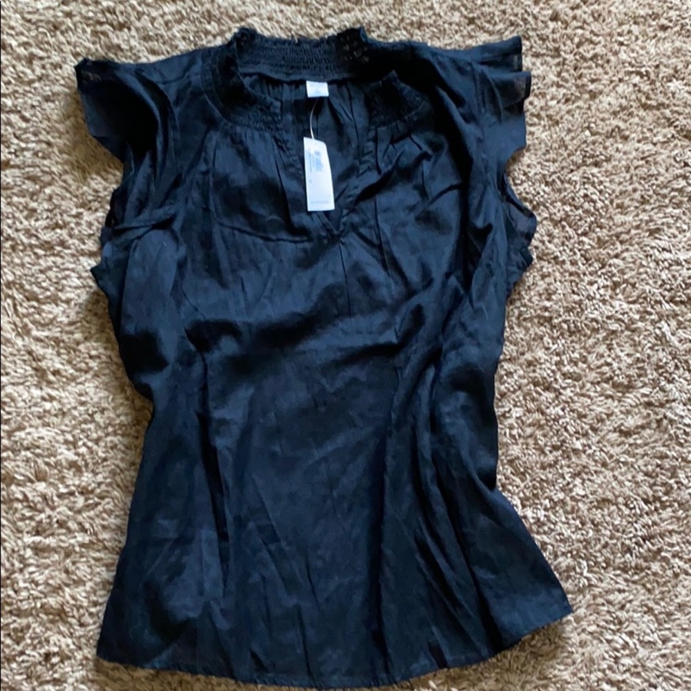 Old Navy blouse NWT